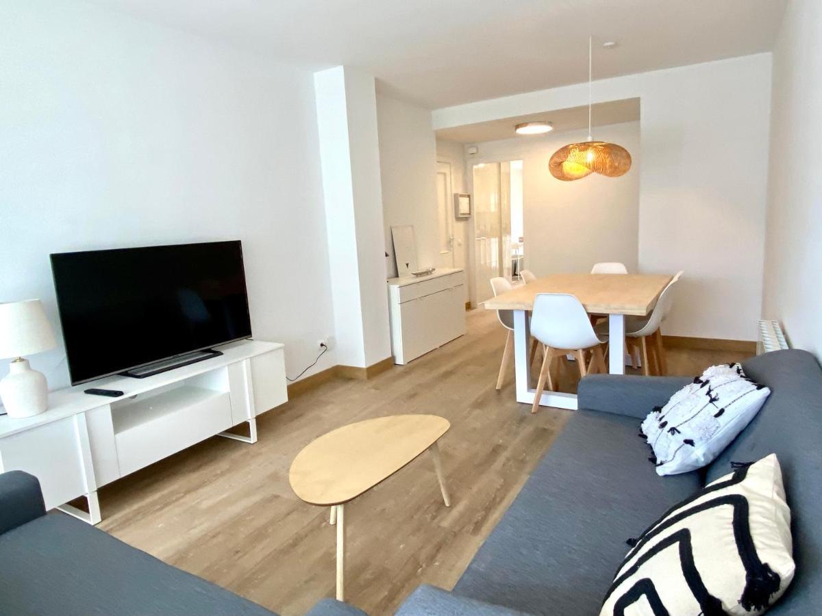 Apartamento Con 3 Habitaciones, Terraza Y Jardin Comunitario Con Piscina En Sant Antoni De Calonge Esterno foto