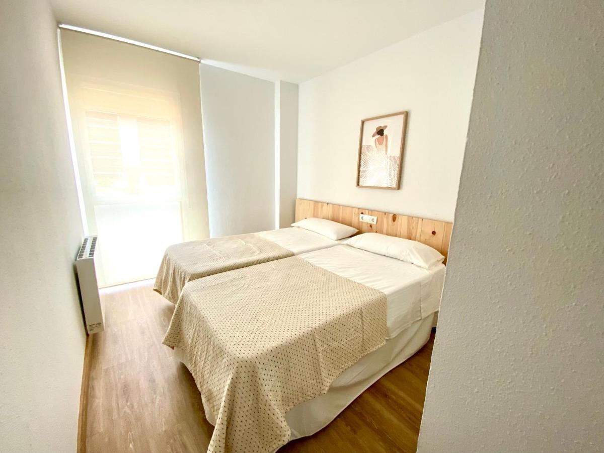 Apartamento Con 3 Habitaciones, Terraza Y Jardin Comunitario Con Piscina En Sant Antoni De Calonge Esterno foto