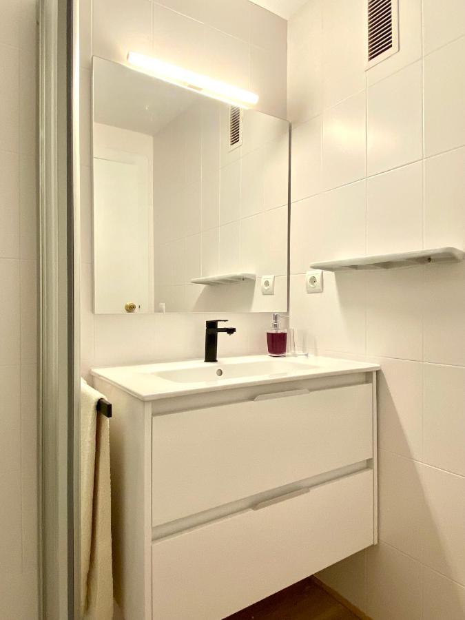 Apartamento Con 3 Habitaciones, Terraza Y Jardin Comunitario Con Piscina En Sant Antoni De Calonge Esterno foto
