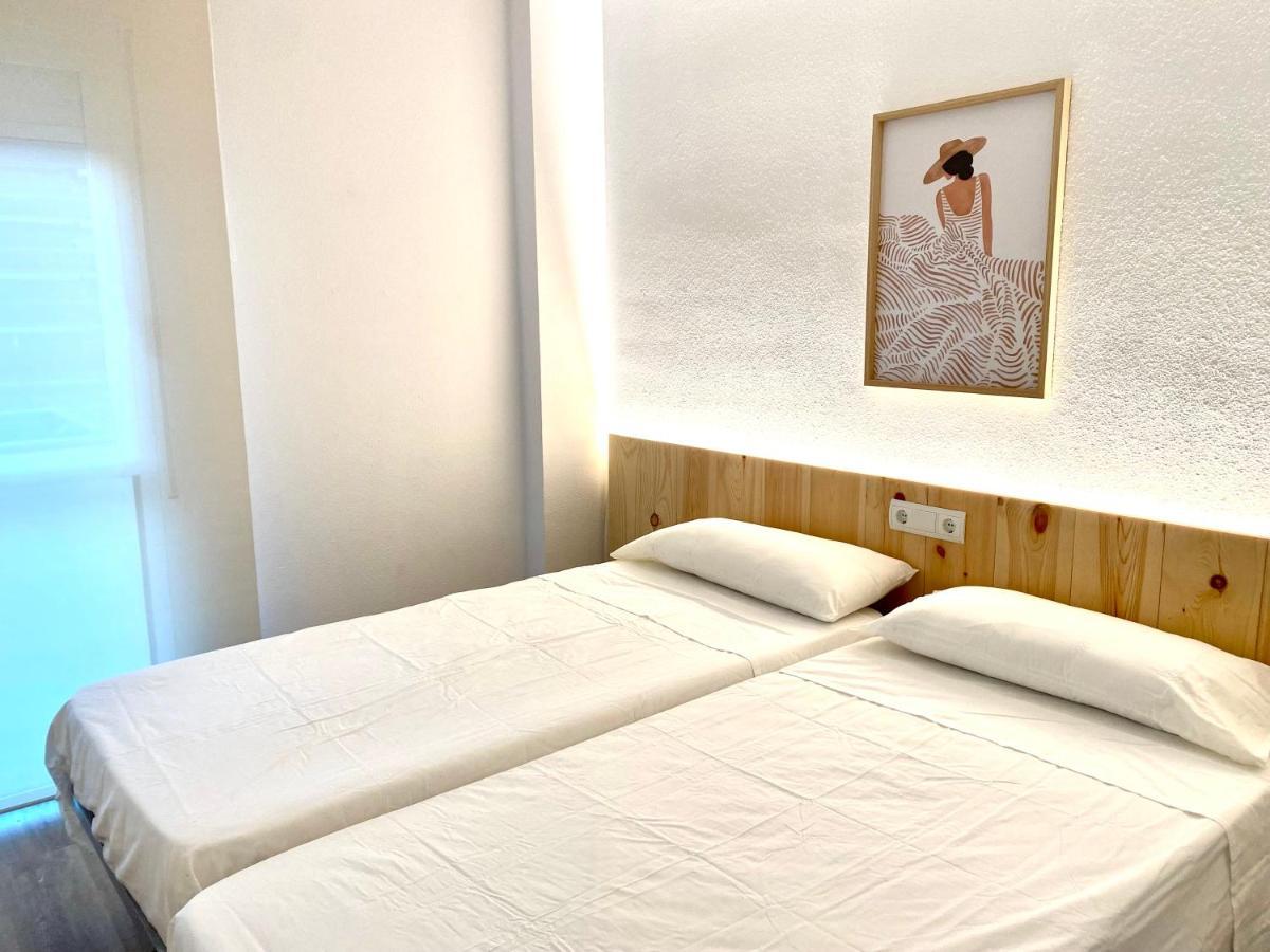 Apartamento Con 3 Habitaciones, Terraza Y Jardin Comunitario Con Piscina En Sant Antoni De Calonge Esterno foto