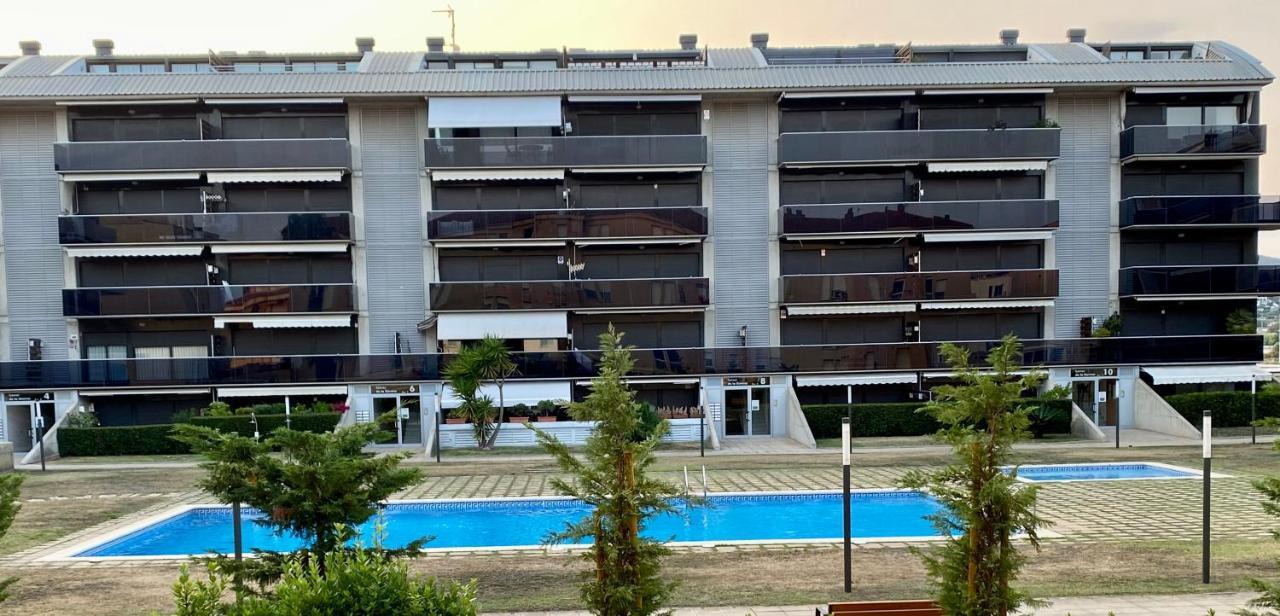 Apartamento Con 3 Habitaciones, Terraza Y Jardin Comunitario Con Piscina En Sant Antoni De Calonge Esterno foto